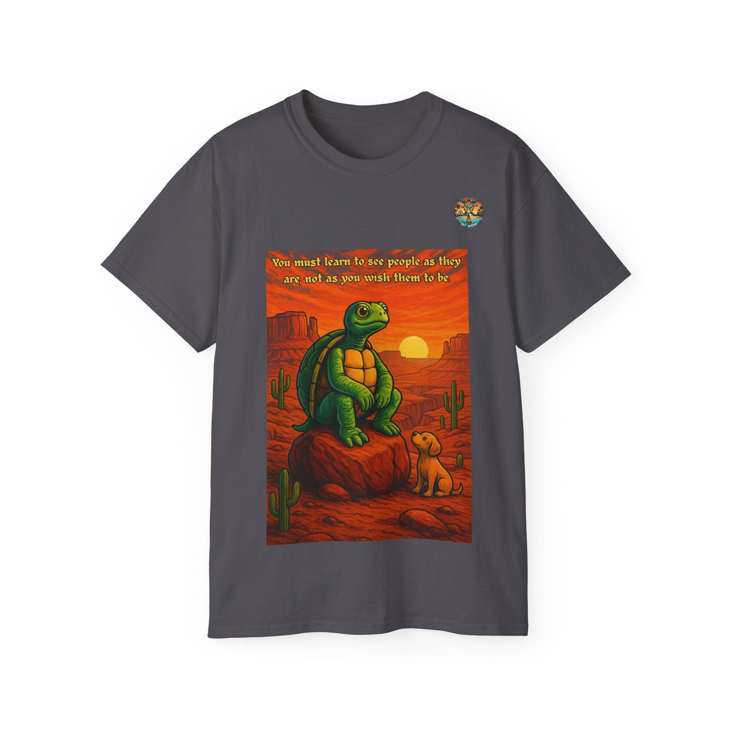 „Desert Wisdom“ – T-Shirt mit Schildkröte & Sonnenuntergang
