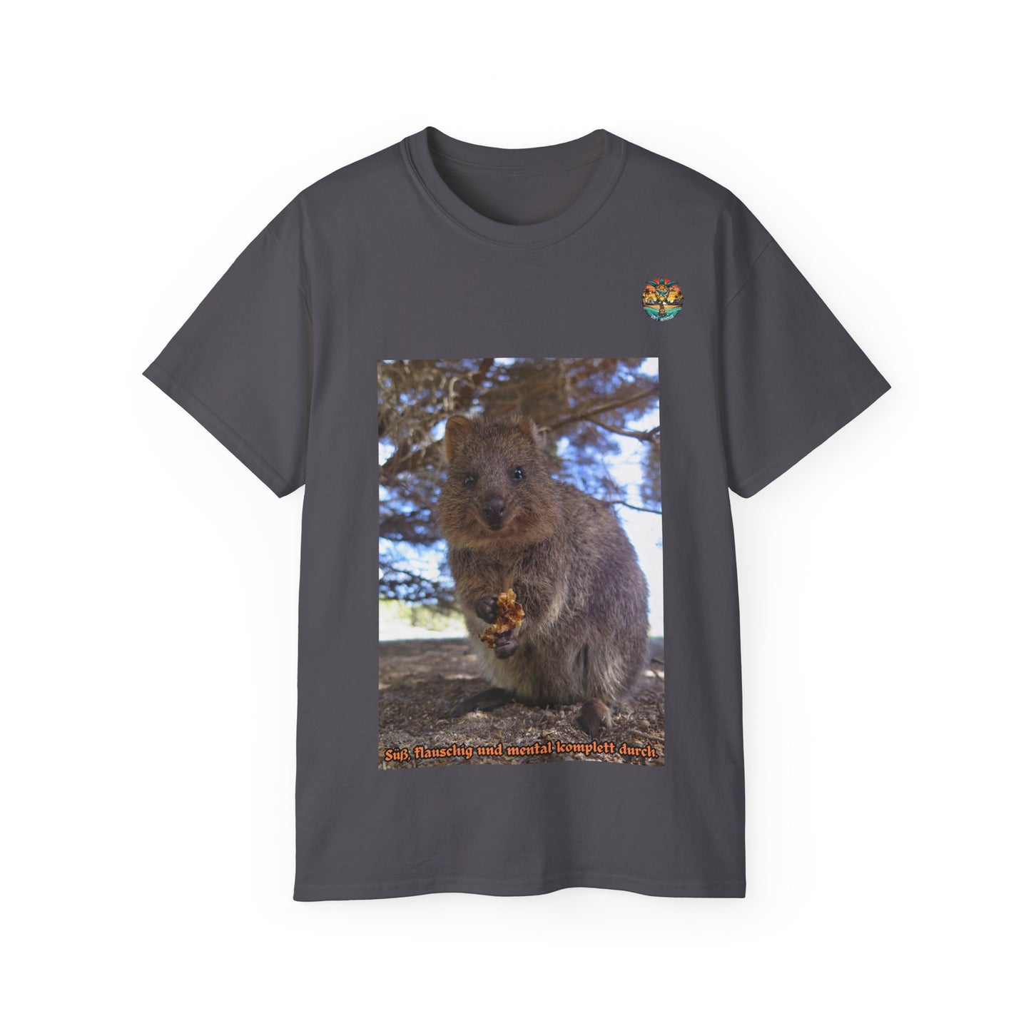 „Süß, flauschig und mental komplett durch“ – Quokka T-Shirt mit ehrlicher Botschaft