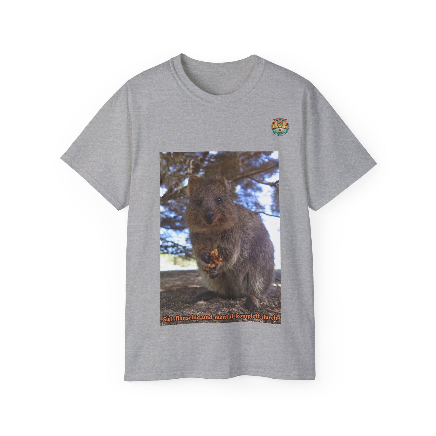 „Süß, flauschig und mental komplett durch“ – Quokka T-Shirt mit ehrlicher Botschaft