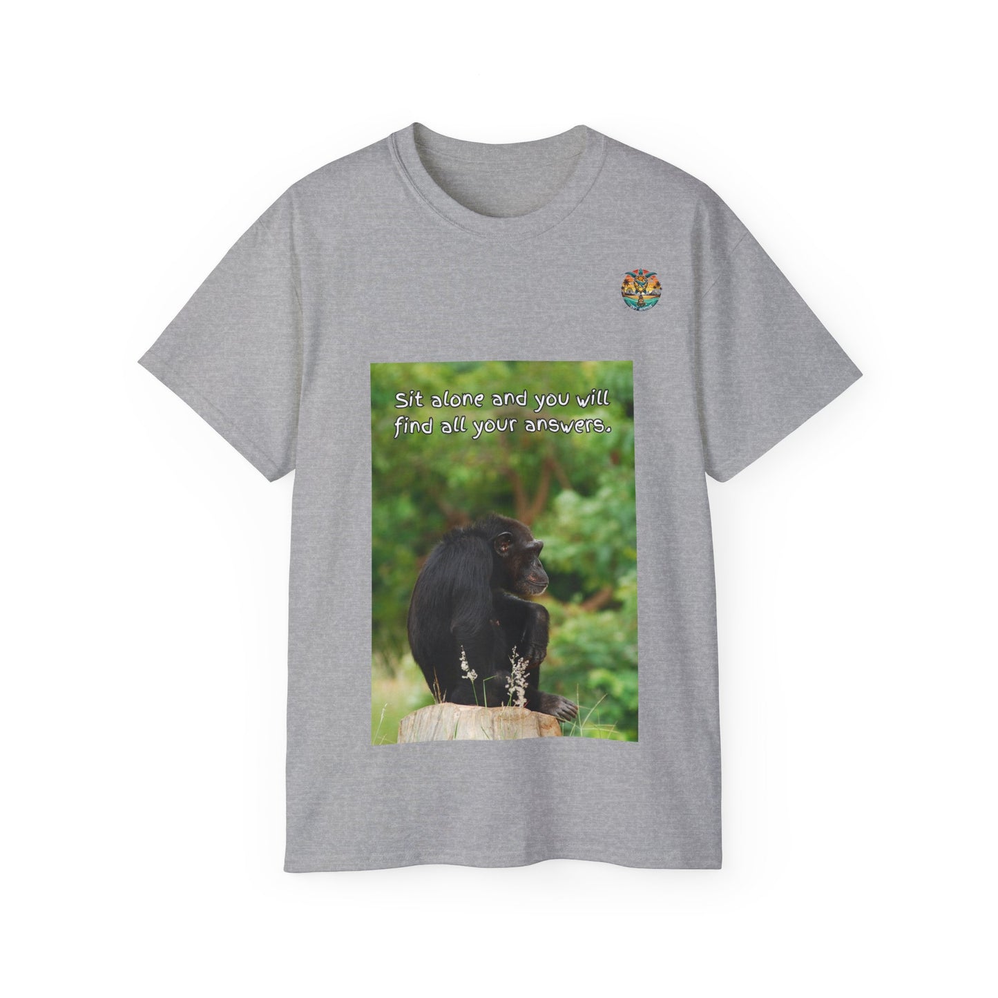„Monkey Mindfulness“ T-Shirt – Hinsetzen und reflektieren