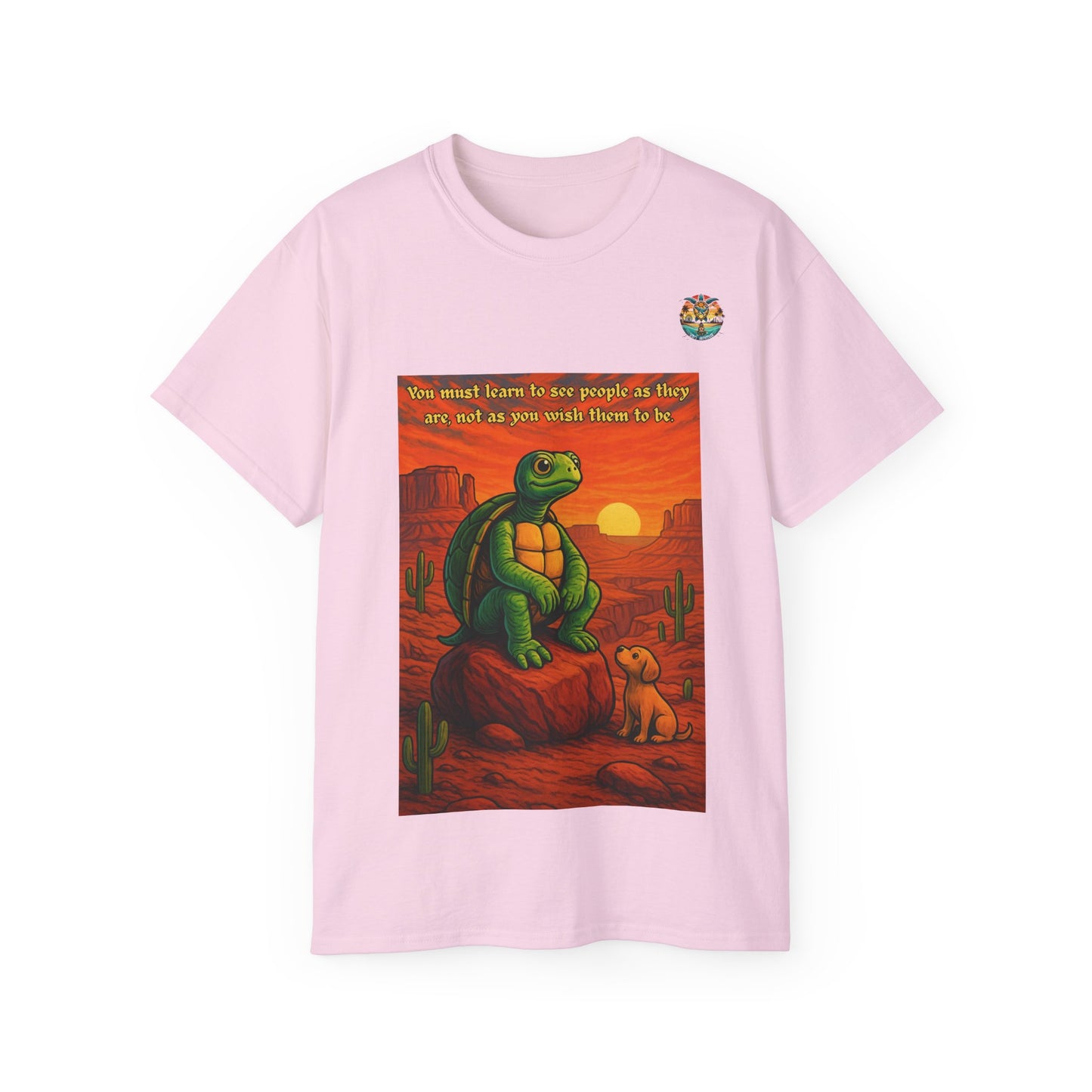 „Desert Wisdom“ – T-Shirt mit Schildkröte & Sonnenuntergang