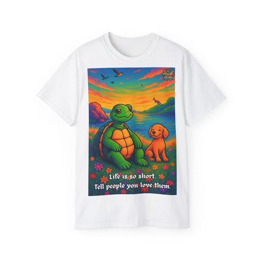 „Life is so short“ – Wohlfühl Shirt mit Schildkröte & Doggo Vibes